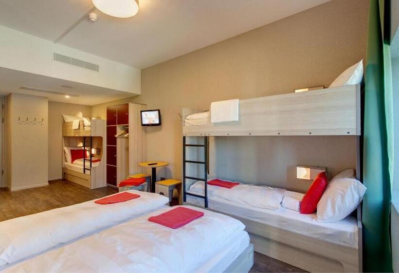 Кровать в Общей Комнате, Meininger Hotel Amsterdam City West