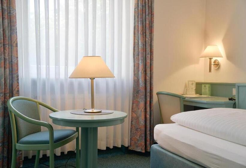 Quarto Individual Interior, Till Eulenspiegel   Nichtrauchhotel   Garni