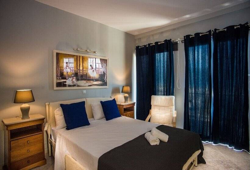 استودیوی استاندارد با چشم‌انداز دریا, Xenia Ionis Luxury Apartments