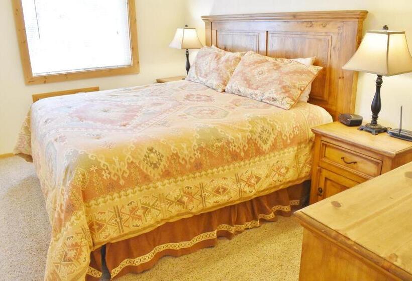 Дом 2 Спальни, Arrowhead Country Cabins