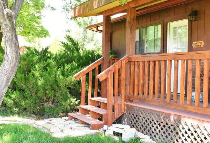 Номер Deluxe, Arrowhead Country Cabins
