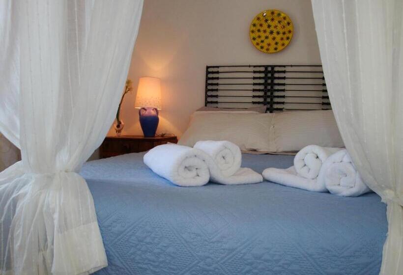 استودیوی استاندارد با تخت دوبل, Big Blue Apartments