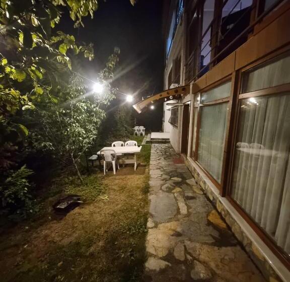 Стандартный Номер Кровать Кинг, Snow Hi̇ll House Pansiyon
