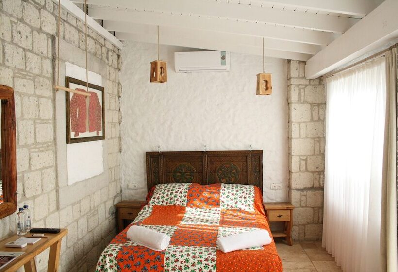 ダブルベッドのベーシックルーム, No 26 Alacati
