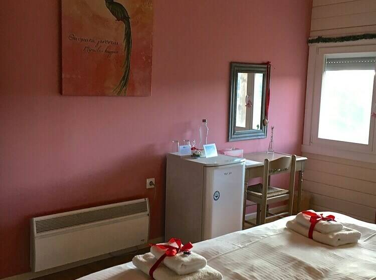 غرفة إقتصادية, Ktima Noosfera Wellness & Retreat Center
