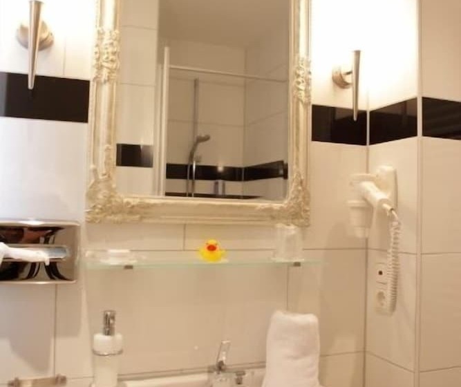 Habitación Estándar Individual, Business Pension Gasper