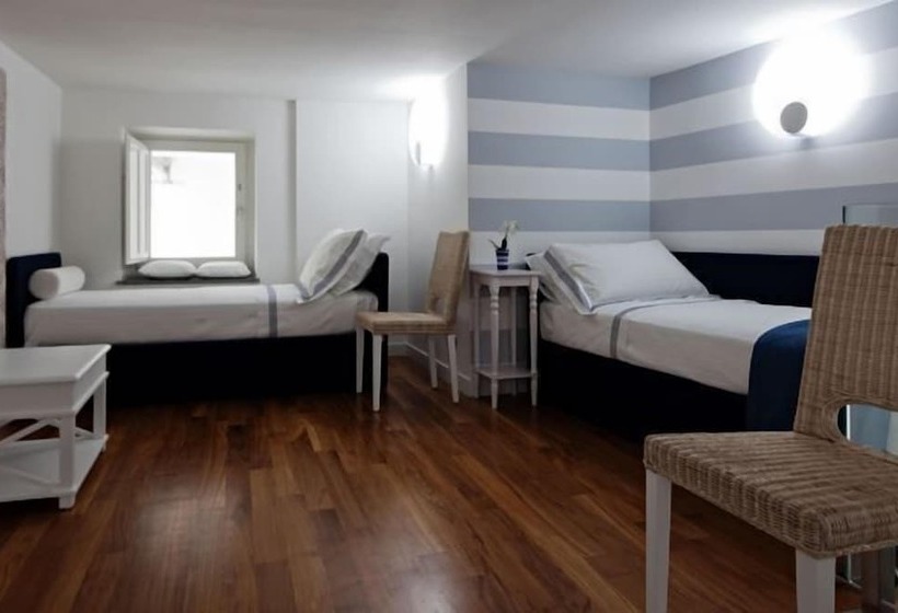 آپارتمان 2 خوابه با چشم‌انداز دریا, Cubo Apartments