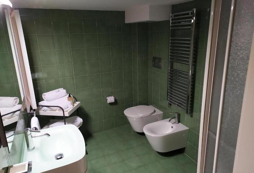 آپارتمان 2 خوابه با بالکن, Cubo Apartments
