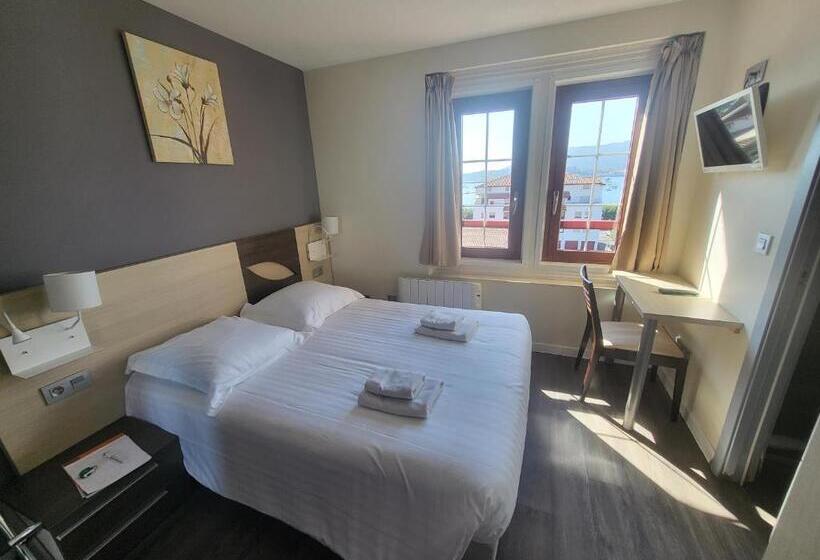 Quarto Estandar Vista Mar, Bellevue