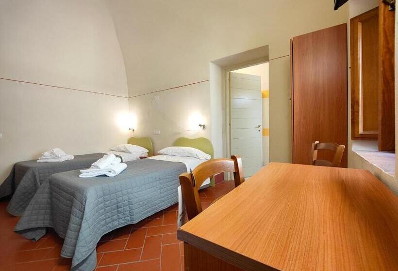 标准间, Chiostro Delle Monache Hostel Volterra