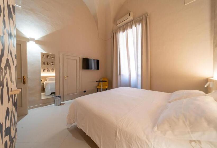 Номер Стандарт, Palazzo Vergine I Due Mari