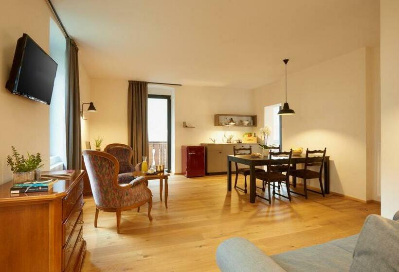带1个卧室的高级公寓, Historic Guesthouse Bircher B&b Apartments By Sterzing