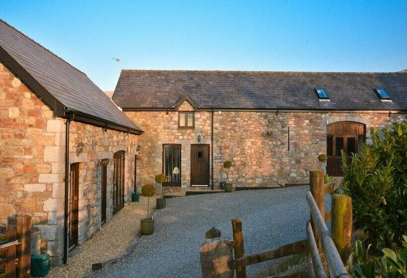 Хижина, Rhiwddu Barns   Brecon Beacons National Park