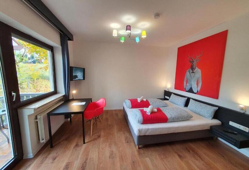 Номер Стандарт с Балконом, Garni Hotel Biebertal Am Milseburgradweg