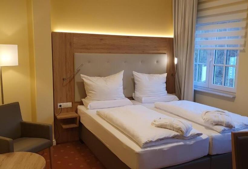 带阳台标准四人间, Struck Landhotel & Spa
