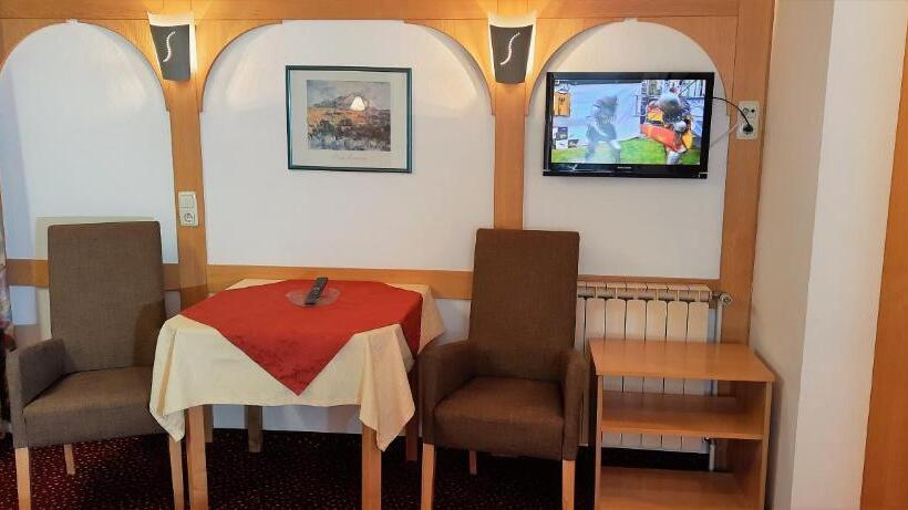 Номер Стандарт, Blauer Bock   Hotel Garni