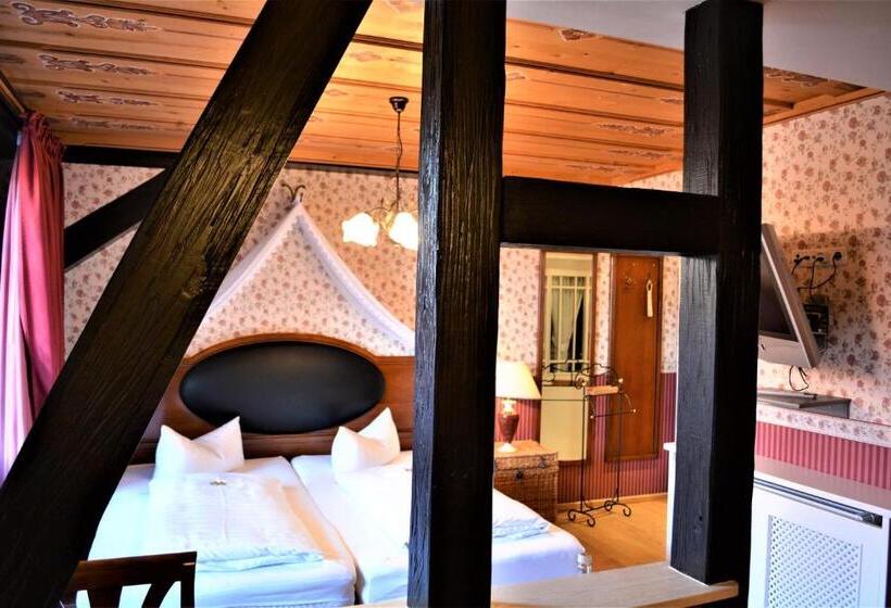 Номер Стандарт, Die Kronacher Stadthotels
