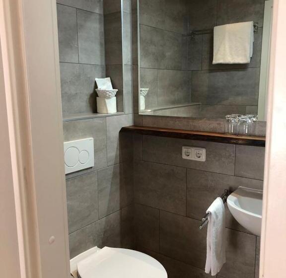 Quarto Estandar, Haus Am Wald