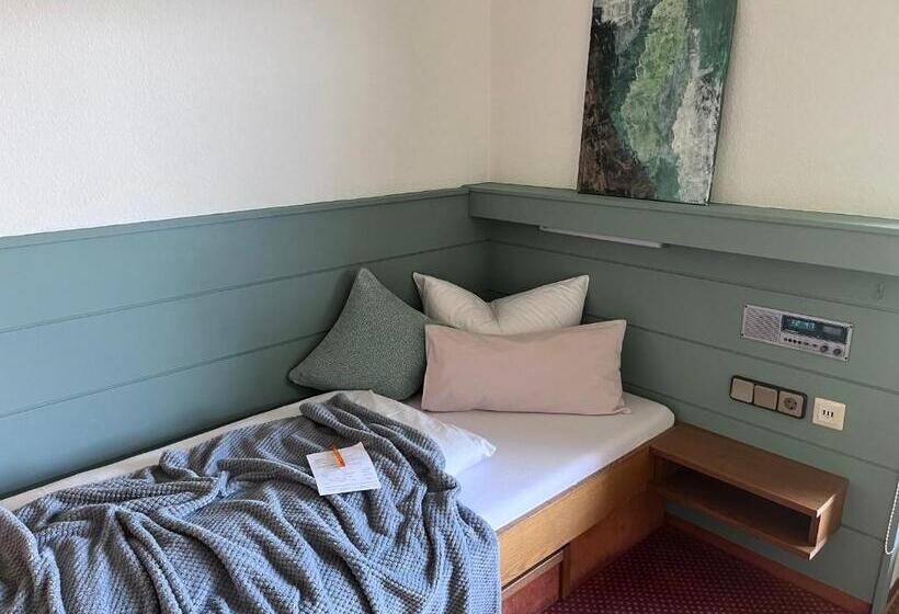 Quarto Estandar Individual, Haus Am Wald