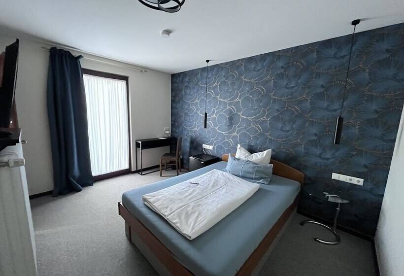 Quarto Estandar, Haus Am Wald