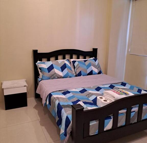 Студия Стандарт, Mrmcondotel