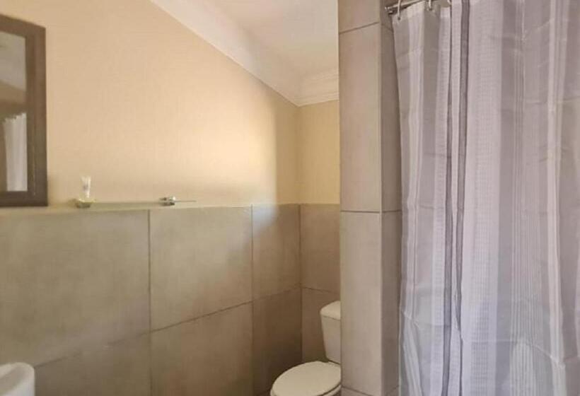 Номер Стандарт Кровать Кинг Адаптированный для Инвалидов, Benoni N12