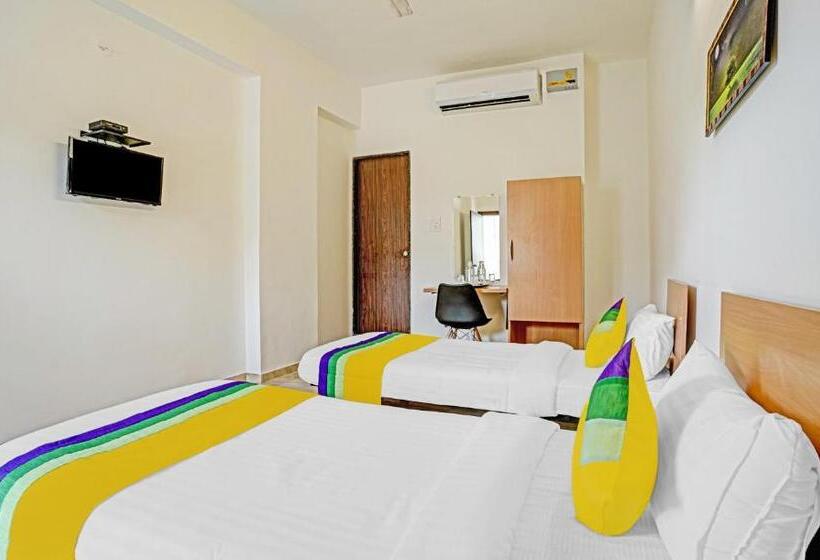 Номер Стандарт, Itsy Hotels Flowers Park