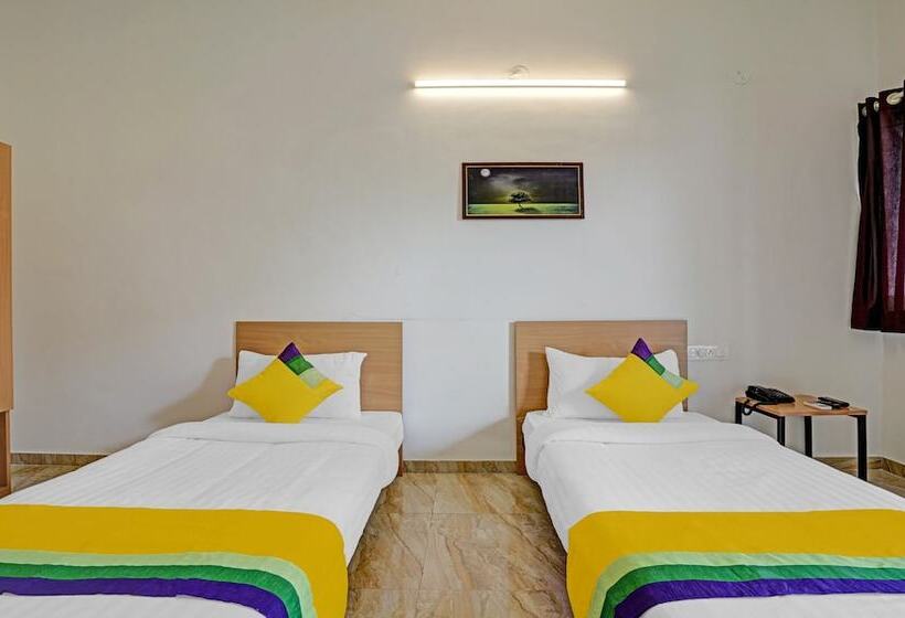 Номер Стандарт, Itsy Hotels Flowers Park