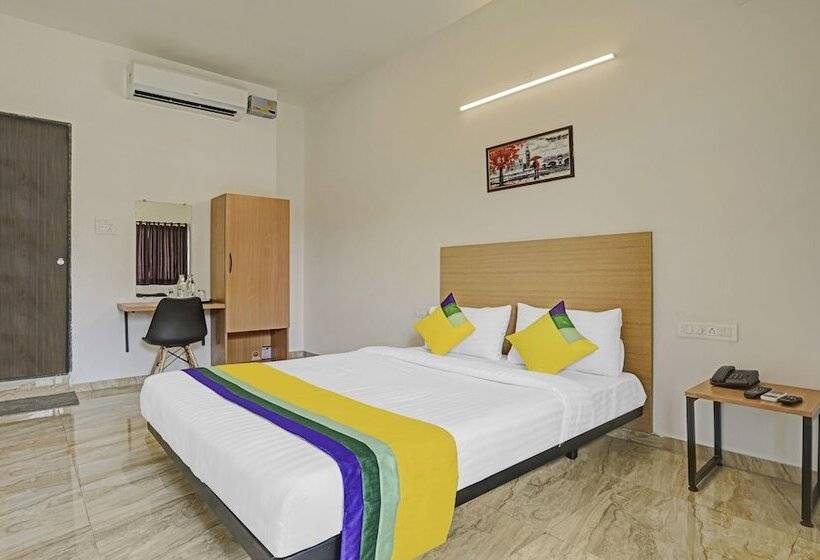 Номер Стандарт, Itsy Hotels Flowers Park