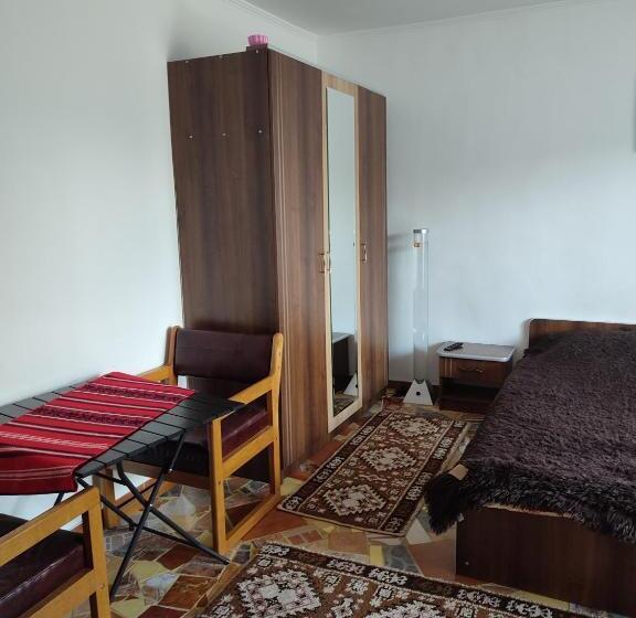 اتاق استاندارد با بالکن, Casa Irilen