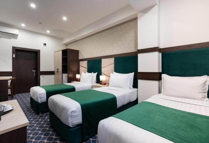 스탠다드 트리플 룸, Shahzoda Grand Hotel   Best Hotel Award Winner