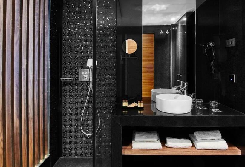 Номер Стандарт, Mypalace León