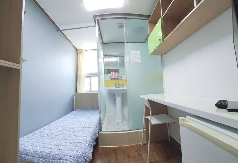 스탠다드 싱글 룸, Irich House