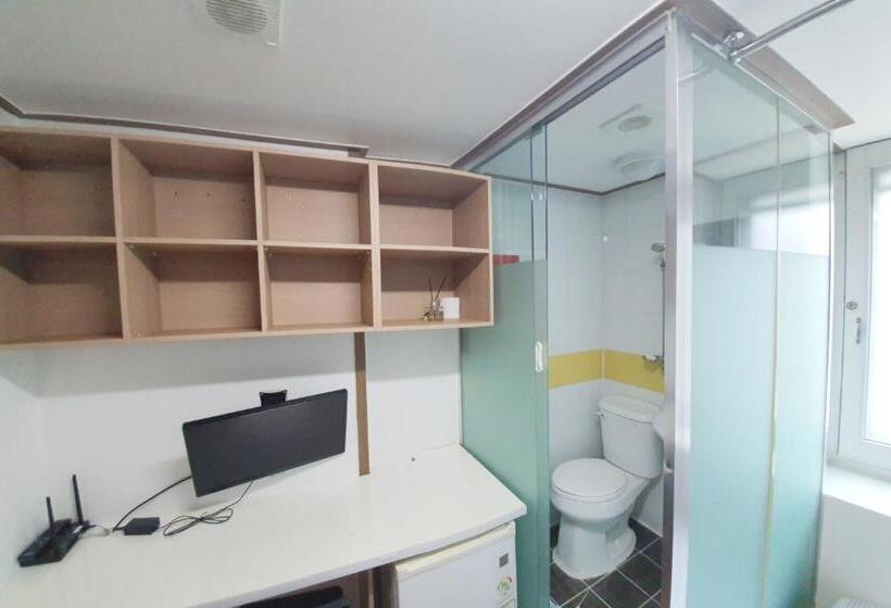 스탠다드 싱글 룸, Irich House