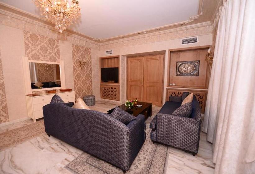 带按摩浴盆的套房, The White Palace Rabat