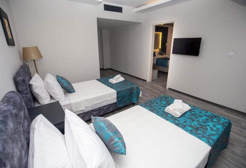 패밀리 스위트, Anya Resort