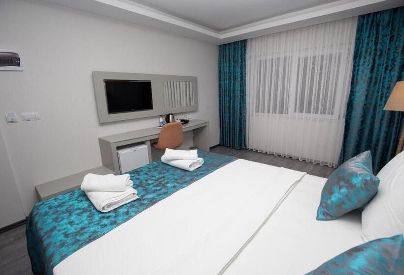 디럭스 스위트 킹 침대, Anya Resort