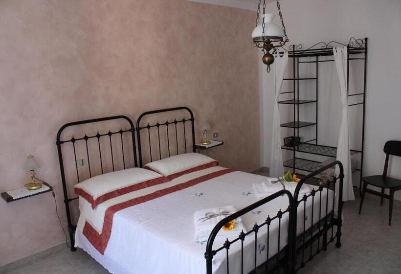 Трехместный Номер Стандарт Совместная Ванная, B&b Montagano