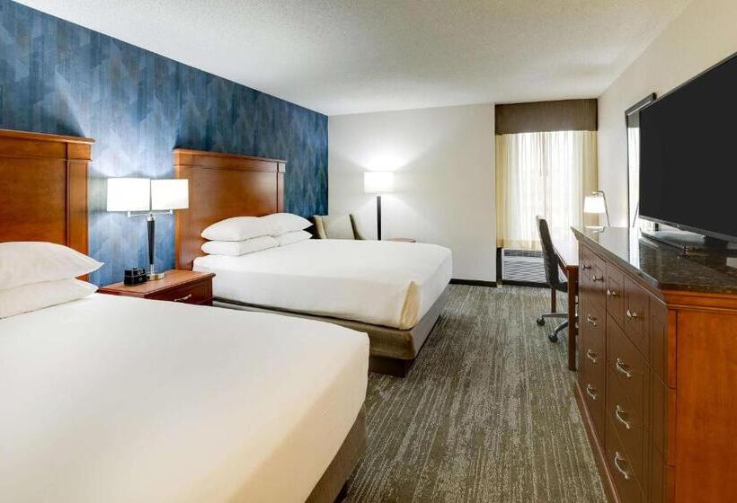 Номер Стандарт Верхний Этаж, Drury Inn & Suites St. Louis St. Peters