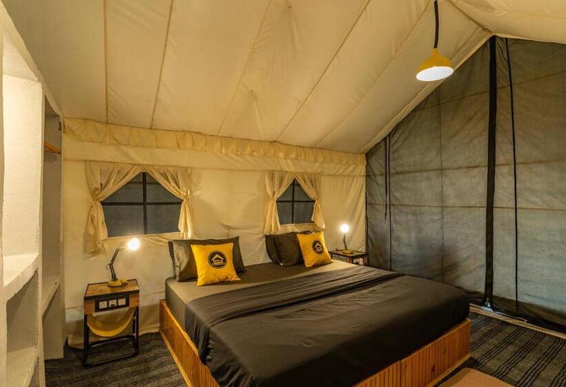 Standard Tent, The Hosteller Kasol Riverside