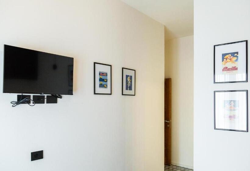 اتاق استاندارد, Iknos Accommodation