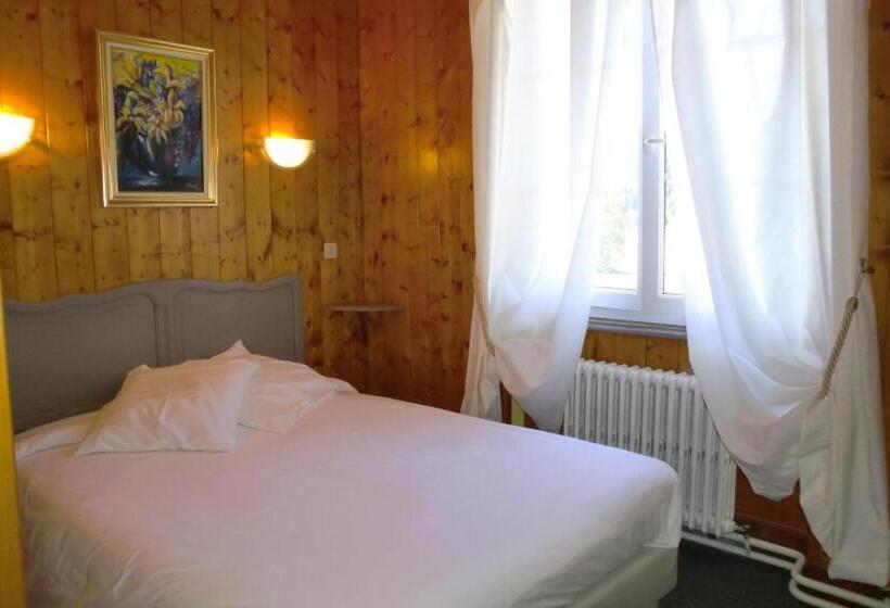 Номер Стандарт, Hôtel La Vallée