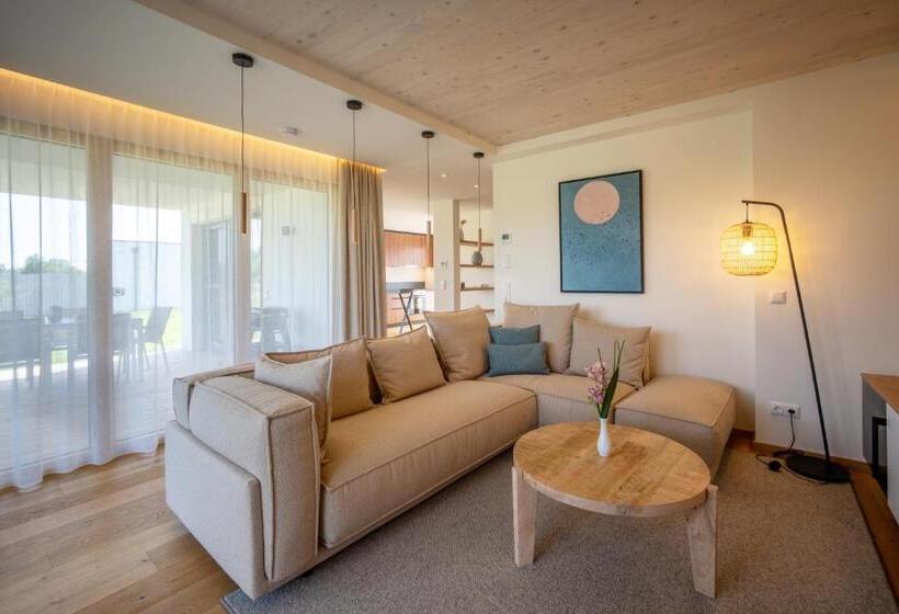 Дом 2 Спальни, Vila Vita Pannonia