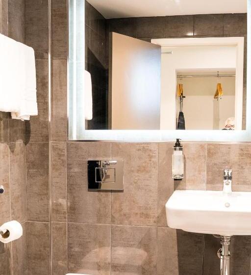 Номер Стандарт, Almondsbury Inn & Lounge