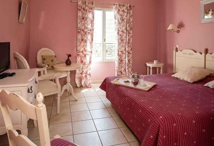 Номер Стандарт, Restaurant Le Clos De Pradines