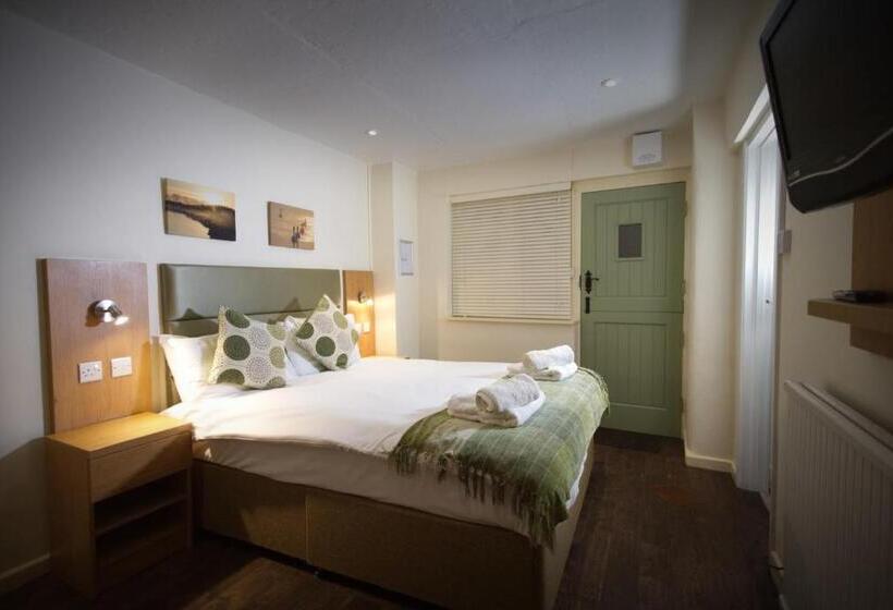 Quarto Estandar, New Inn