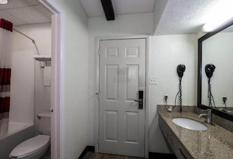 Номер Superior Кровать Кинг, Red Roof Inn Lancaster  Strasburg