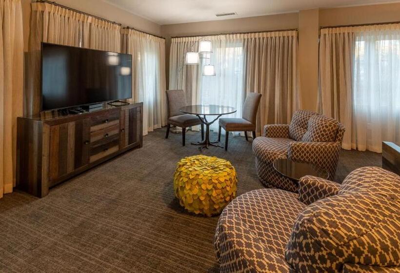Президентский Люкс, The Residences At Biltmore   Asheville