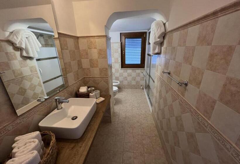 Семейный Номер, Villa Kirù