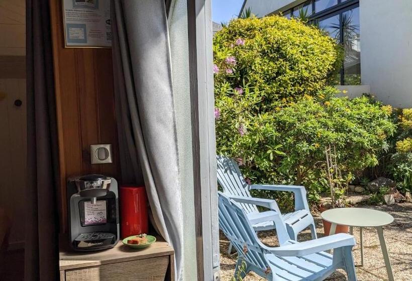 Номер Стандарт, Le Petit Ecrin, 80 M De La Mer